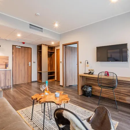 Апартаменты Vacationclub Hill D101 *